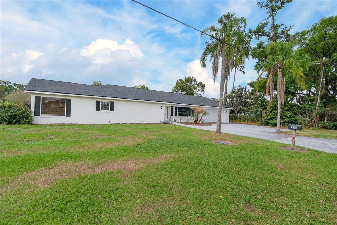 723 W Pinedale Drive , Plant City, FL 33563 Photo