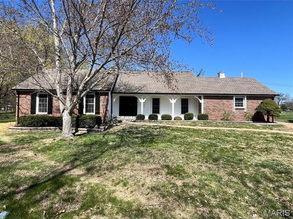 103 Denbigh Terrace , Ballwin, MO 63011