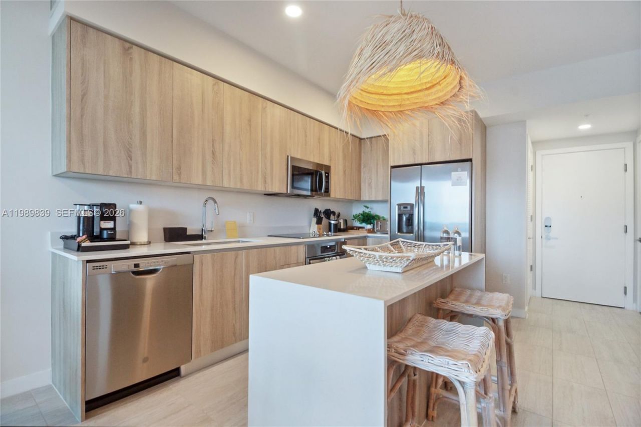 3900 Biscayne Blvd , Unit N-911, Miami, FL 33137 Photo