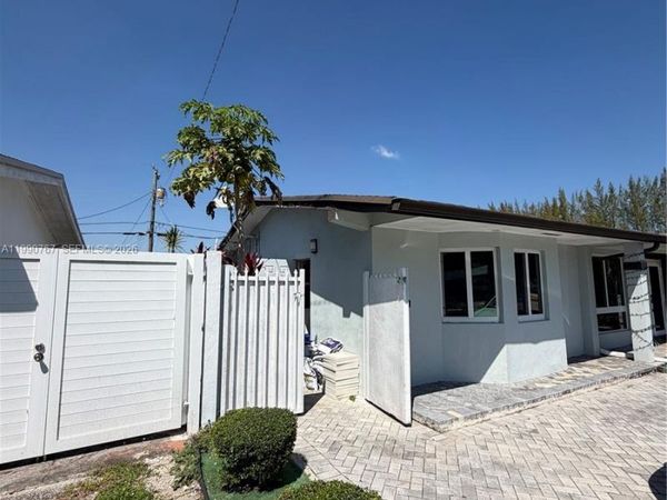 8235 SW 41st Ter , Unit 1, Miami, FL 33155