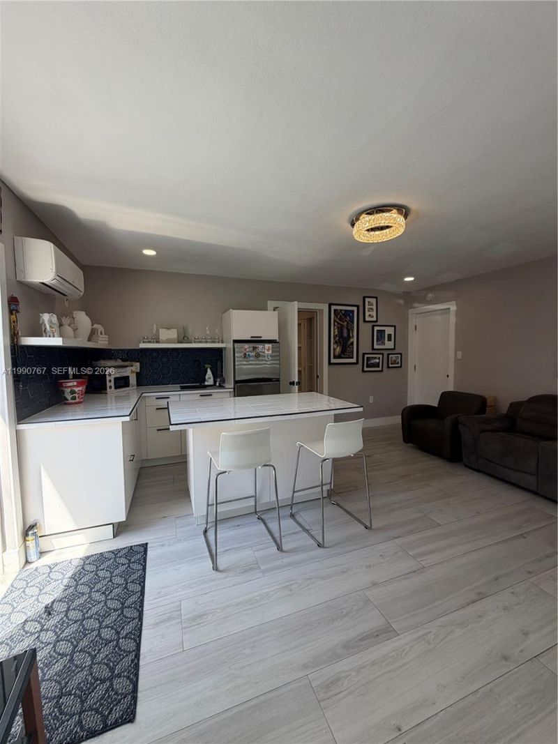 8235 SW 41st Ter , Unit 1, Miami, FL 33155 Photo