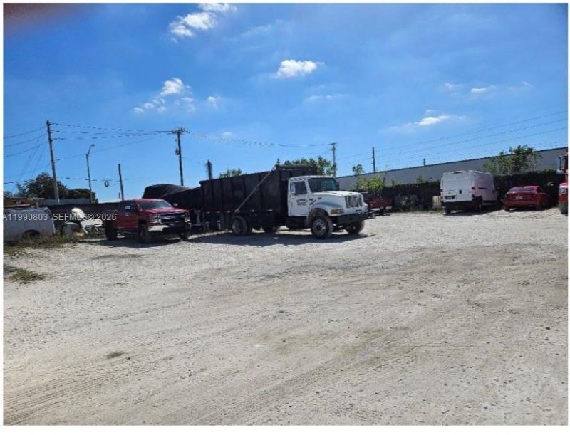 190 W 22nd St , Hialeah, FL 33010 Photo