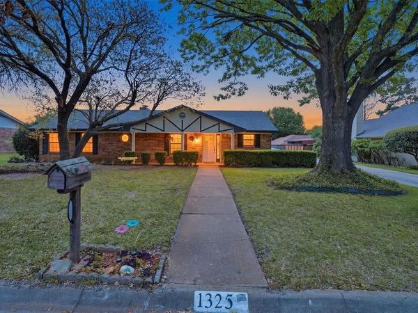 1325 Hemphill Drive , Cleburne, TX 76033