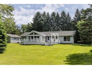 4465 Vicksburg Lane N, Plymouth, MN 55446