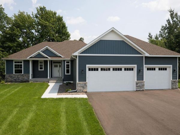 22752 Raven Street NW, Oak Grove, MN 55005