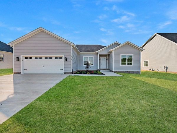 813 Denver Lane , Bowling Green, KY 42103