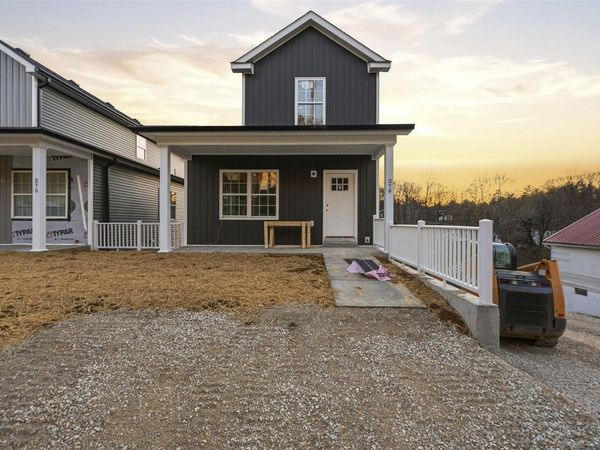 279 Washington Street , Brownsville, KY 42210