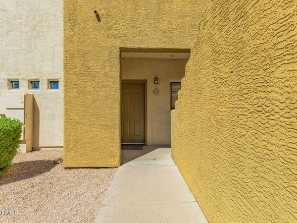 3434 E BASELINE Road, Unit 109, Phoenix, AZ 85042