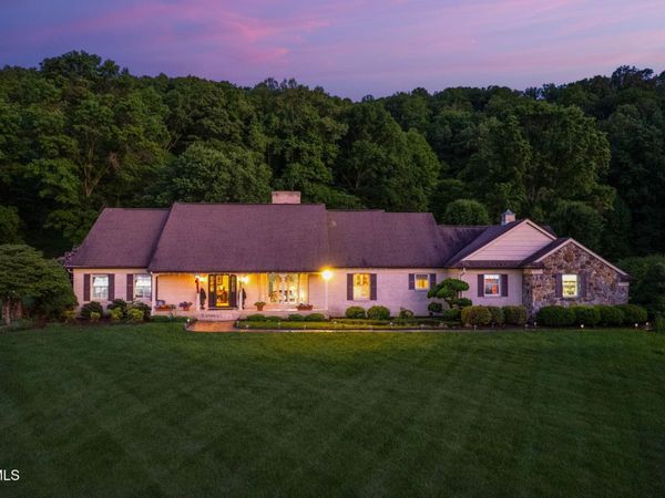 160 Fairway Drive, Abingdon, VA 24211