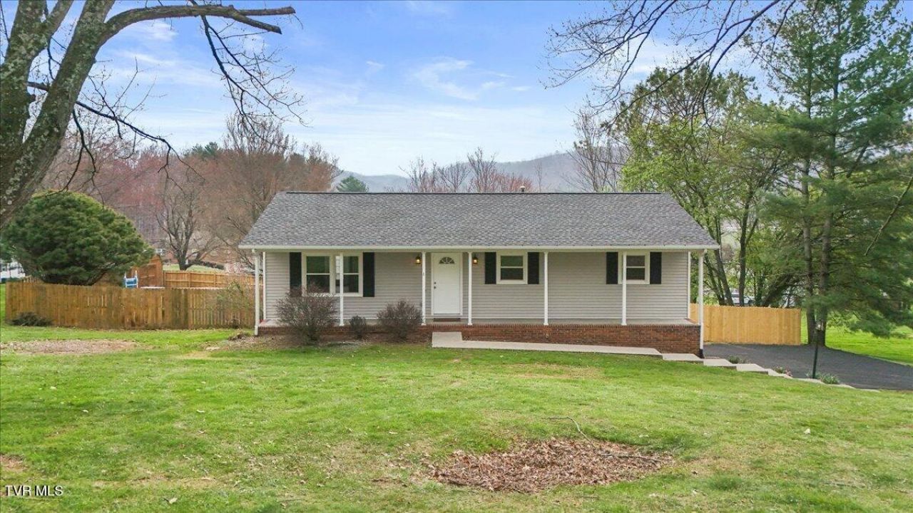 316 Winding Road, Bristol, TN 37620 Main Photo