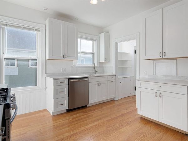 10-12 Castlerock, Unit 2, Boston, MA 02125