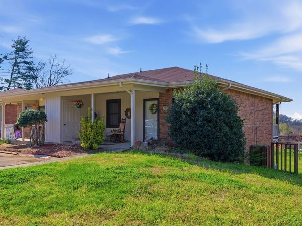 385 Deer Lake Dr , Unit 385, Nashville, TN 37221