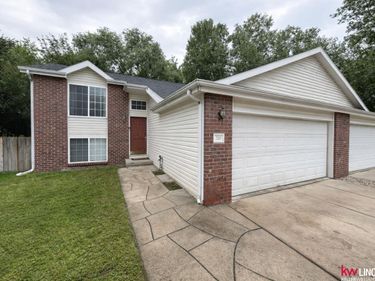 218 W Irving Street , Lincoln, NE 68521