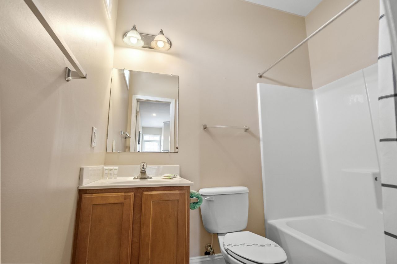 213 76th Ave. N Photo 56