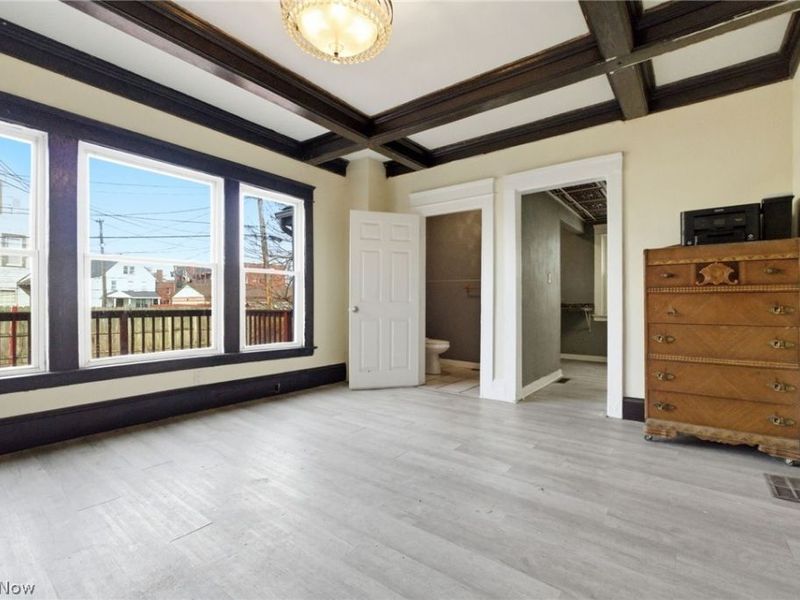 2182 E 80th Street, Cleveland, OH 44103 Photo 32