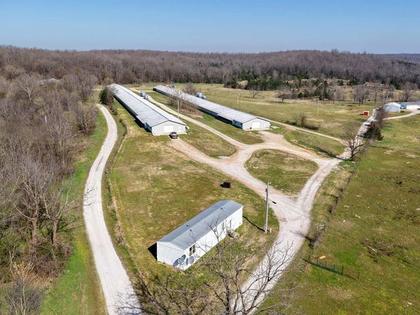 395 Lee Lane, Evening Shade, AR 72532