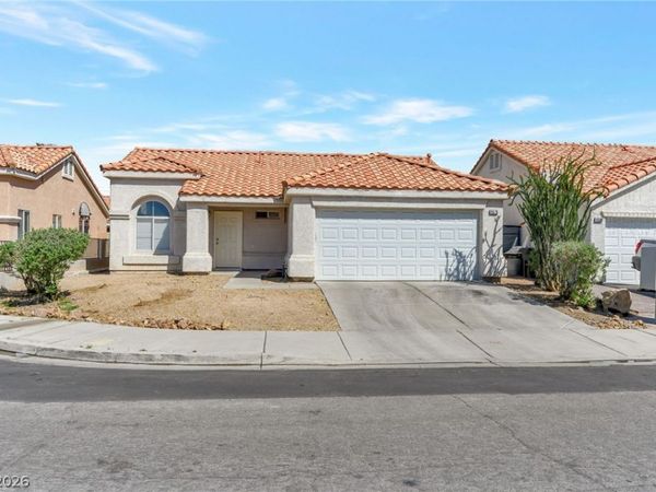 4576 Coral Silk Court , Las Vegas, NV 89110