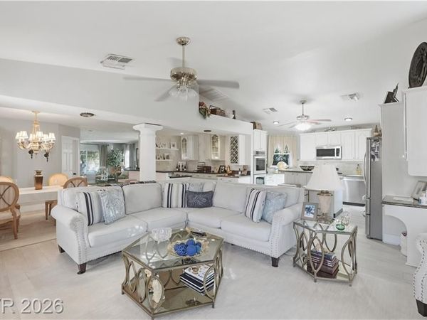 969 Pack Saddle Court, Henderson, NV 89014