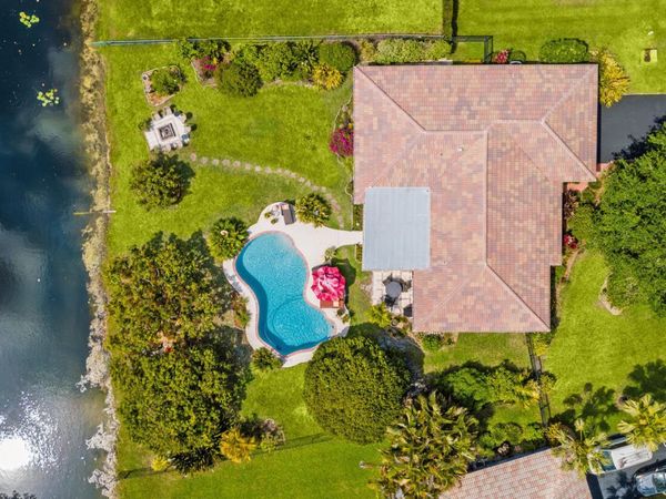 10170 NW 39th Court, Coral Springs, FL 33065