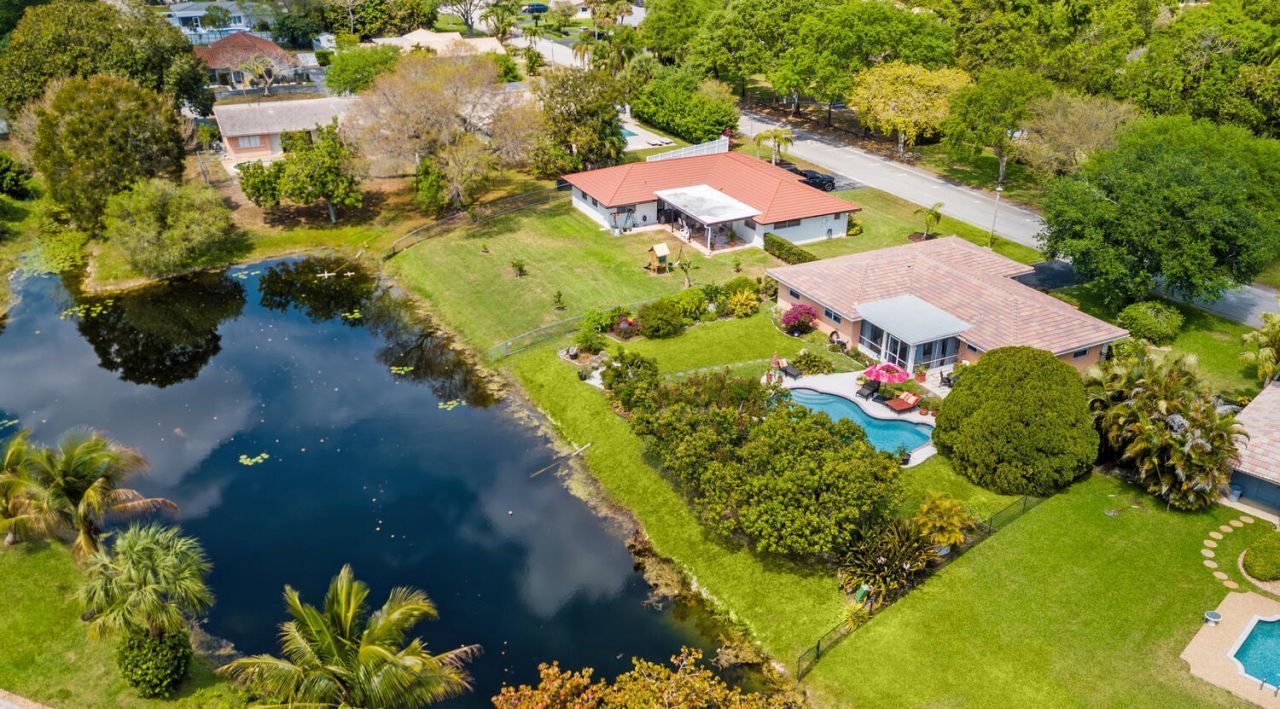 10170 NW 39th Court, Coral Springs, FL 33065 Photo