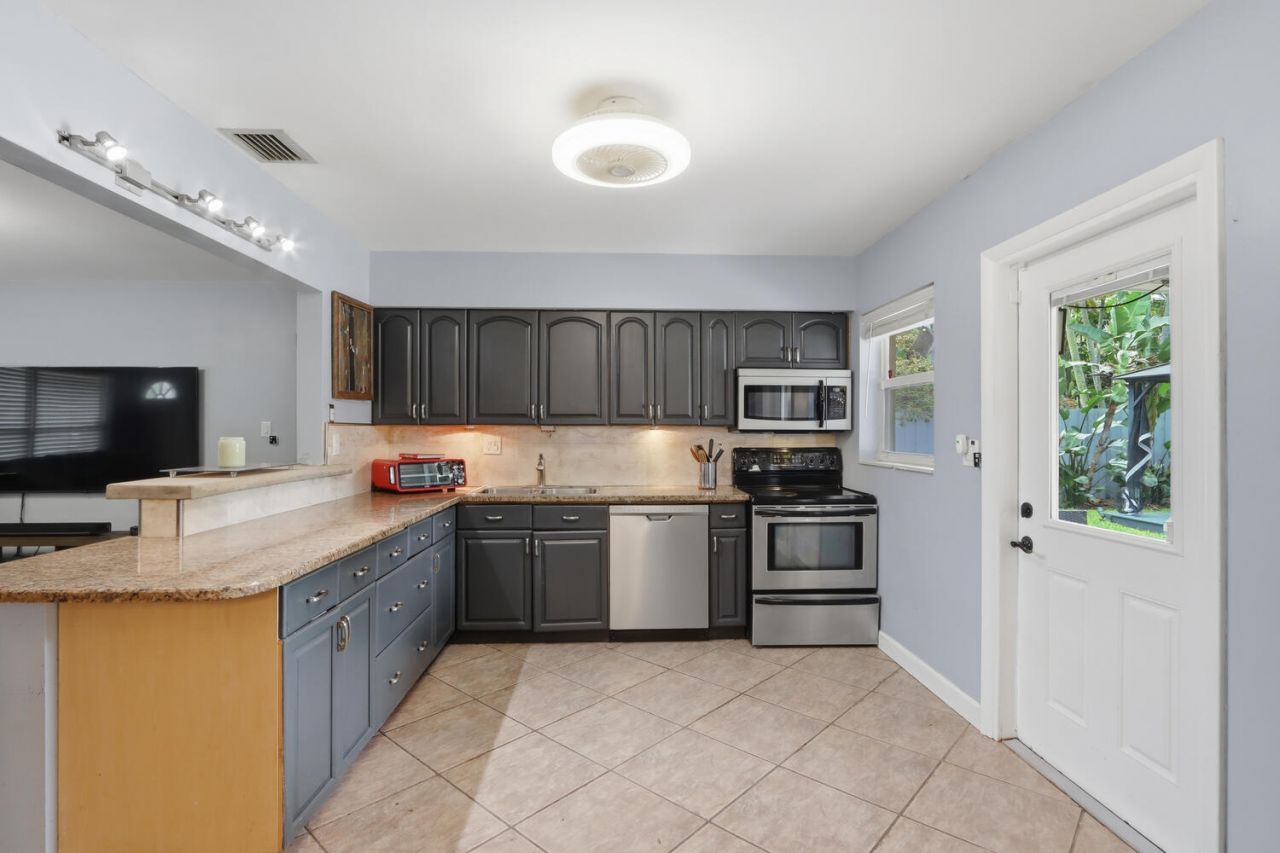 720 NE 7th Street, Pompano Beach, FL 33060 Photo