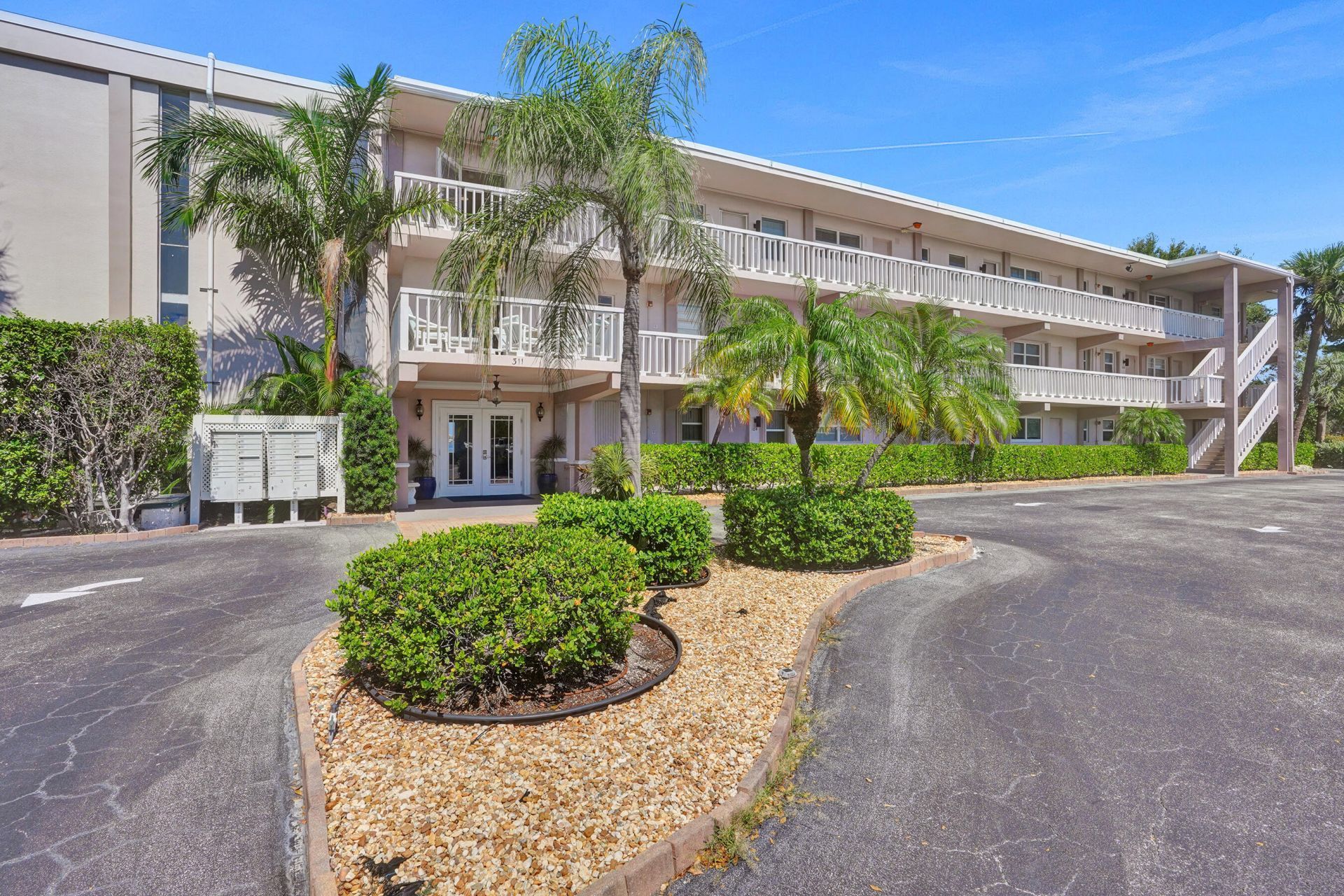 311 E Ocean Avenue, Unit 102, Lantana, FL 33462 Photo