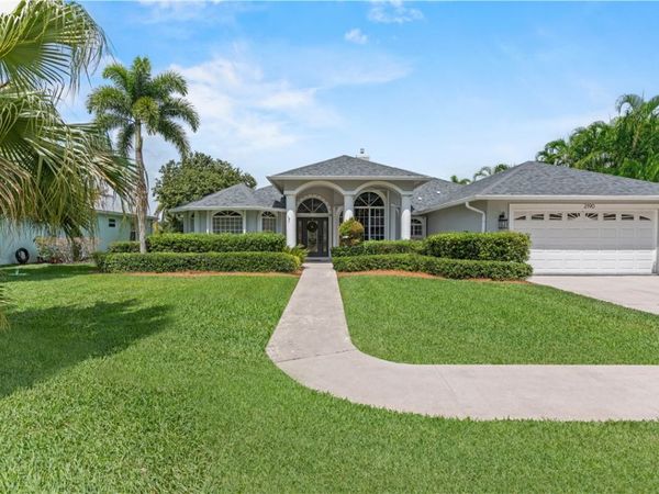 2190 4th Lane SW, Vero Beach, FL 32962