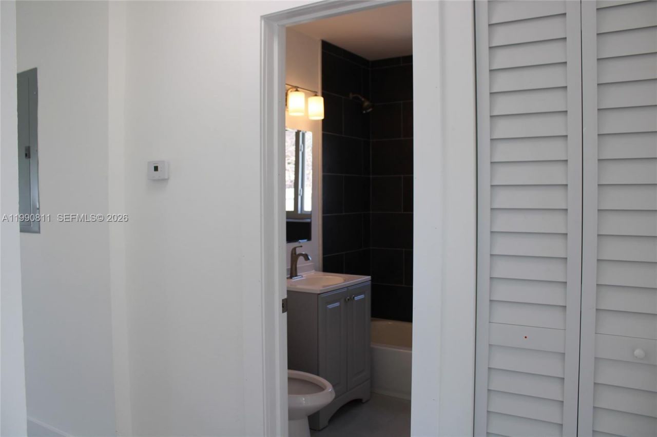 Please Call For Address, Miami, FL 33147 Photo