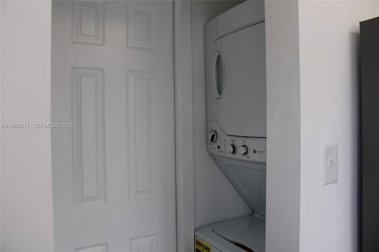 Please Call For Address, Miami, FL 33147 Photo