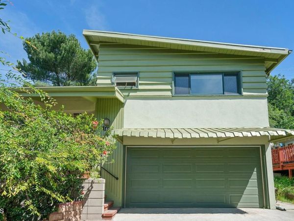 1876 Kaweah Drive, Pasadena, CA 91105