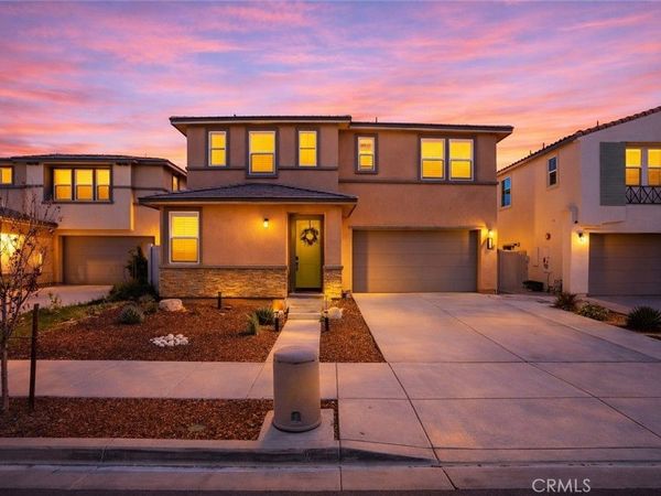 18153 Meridian, Saugus, CA 91350