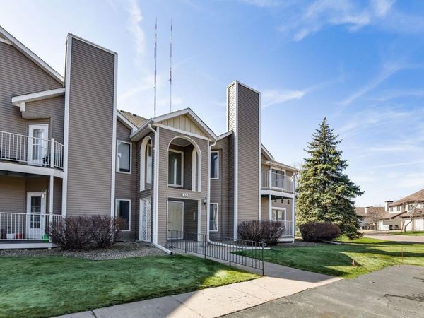 766 County Road F W, Unit E, Shoreview, MN 55126