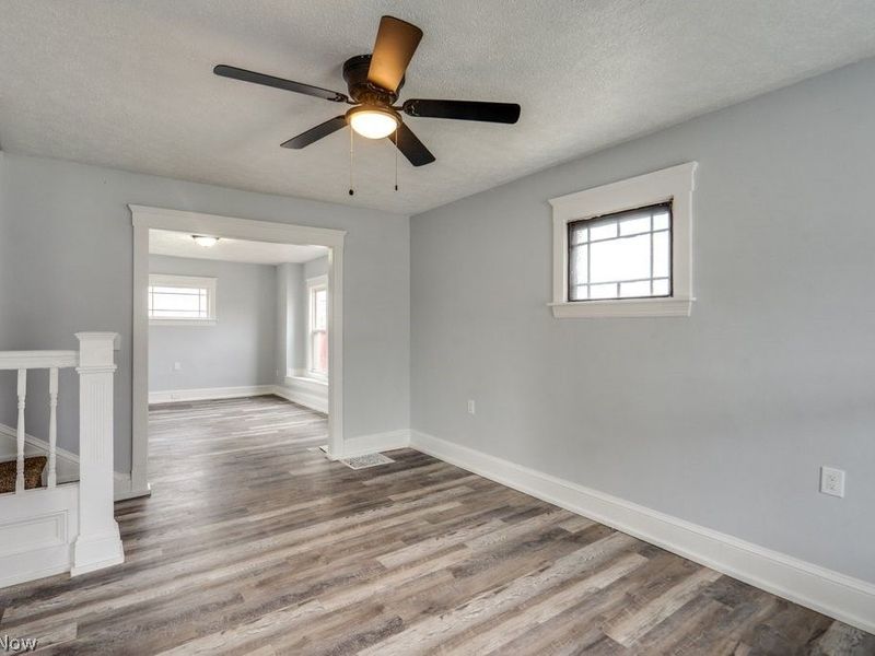 3127 W 90th Street, Cleveland, OH 44102 Photo 3