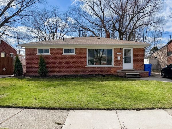 22203 Logue Avenue, Warren, MI 48091