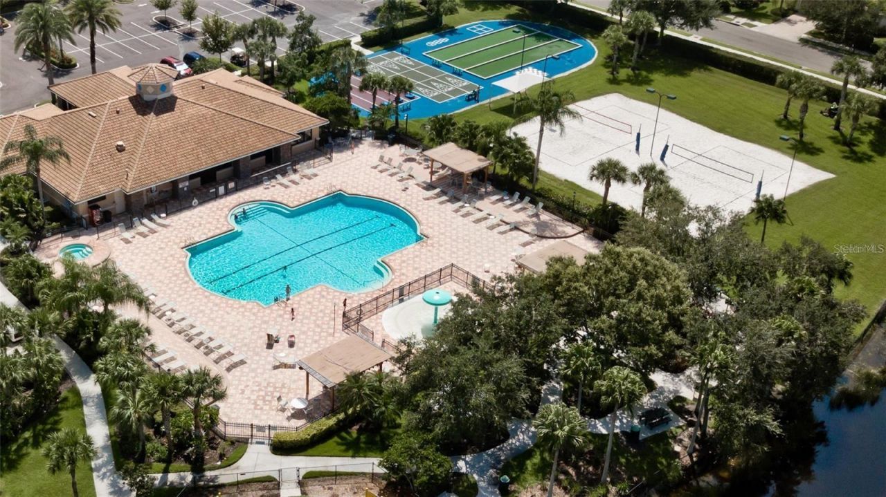 1003 Fairwaycove Lane , Unit 205, Bradenton, FL 34212 Photo