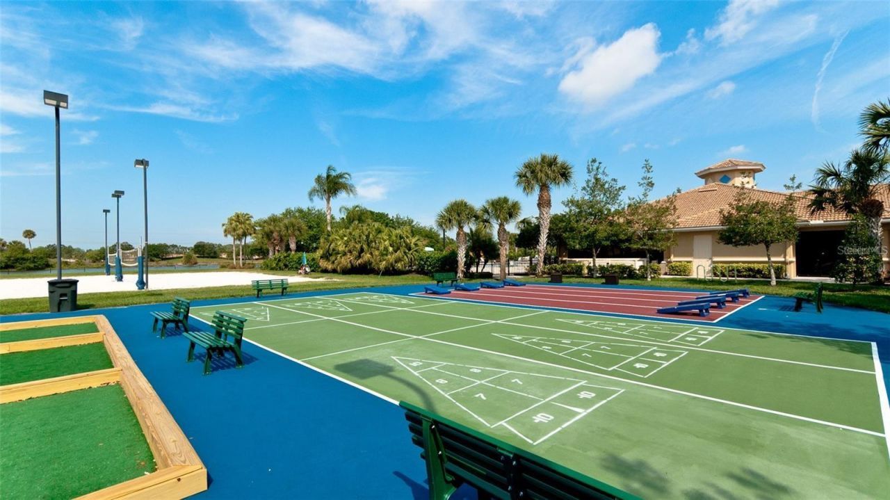 1003 Fairwaycove Lane , Unit 205, Bradenton, FL 34212 Photo