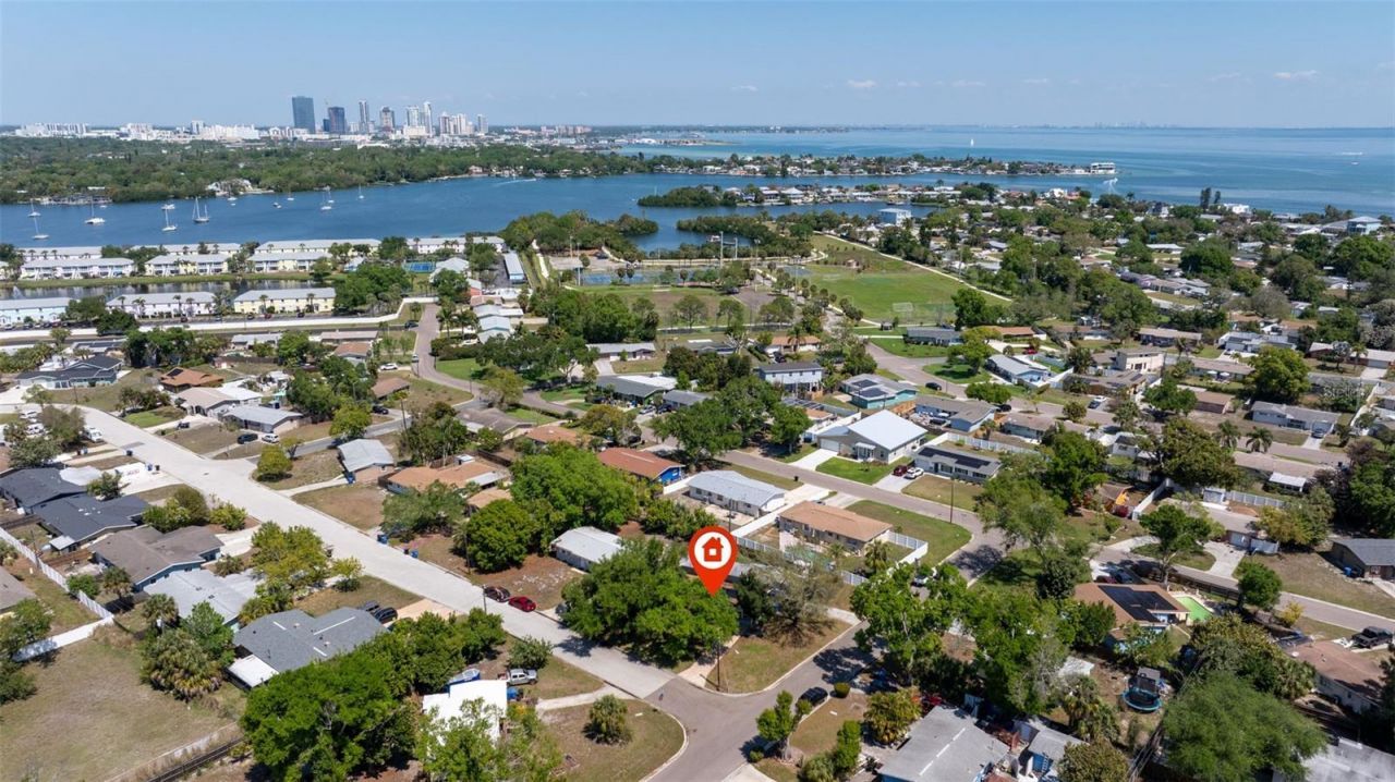 280 38th Avenue Se, Saint Petersburg, FL 33705 Photo