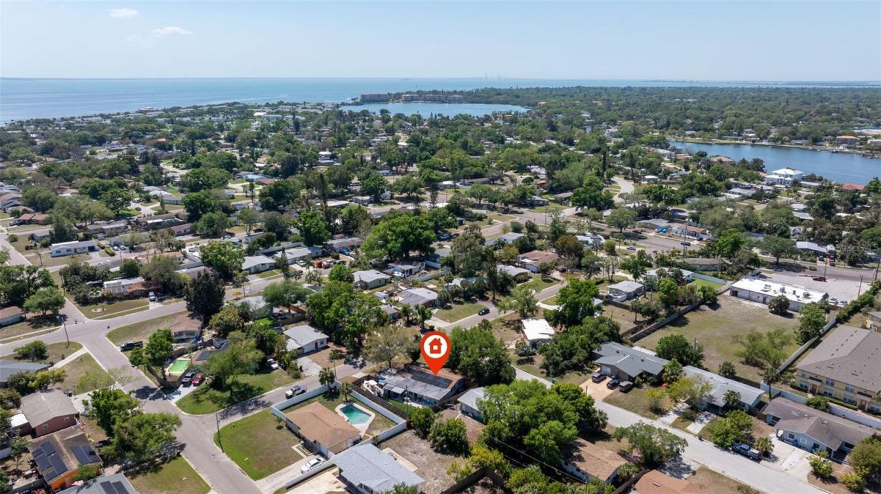 280 38th Avenue Se, Saint Petersburg, FL 33705 Photo