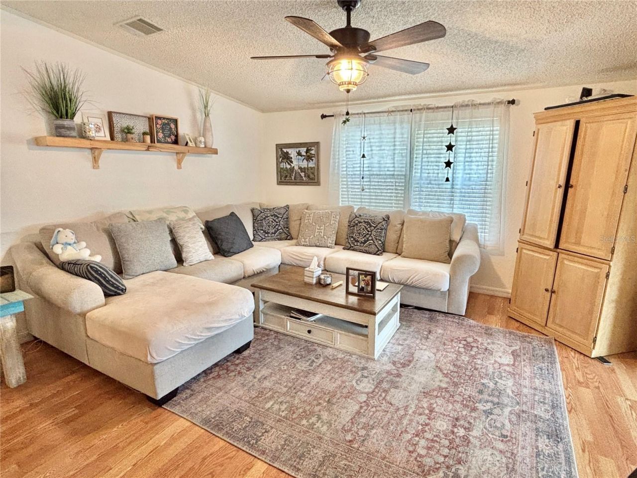 102 Americana Court Ne, Unit 206, Saint Petersburg, FL 33702 Photo