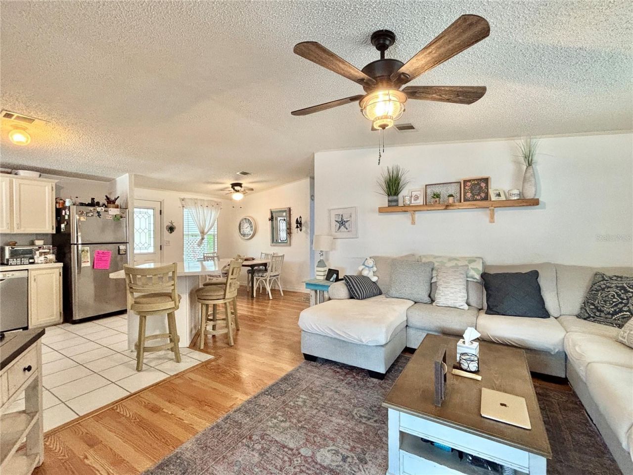 102 Americana Court Ne, Unit 206, Saint Petersburg, FL 33702 Photo