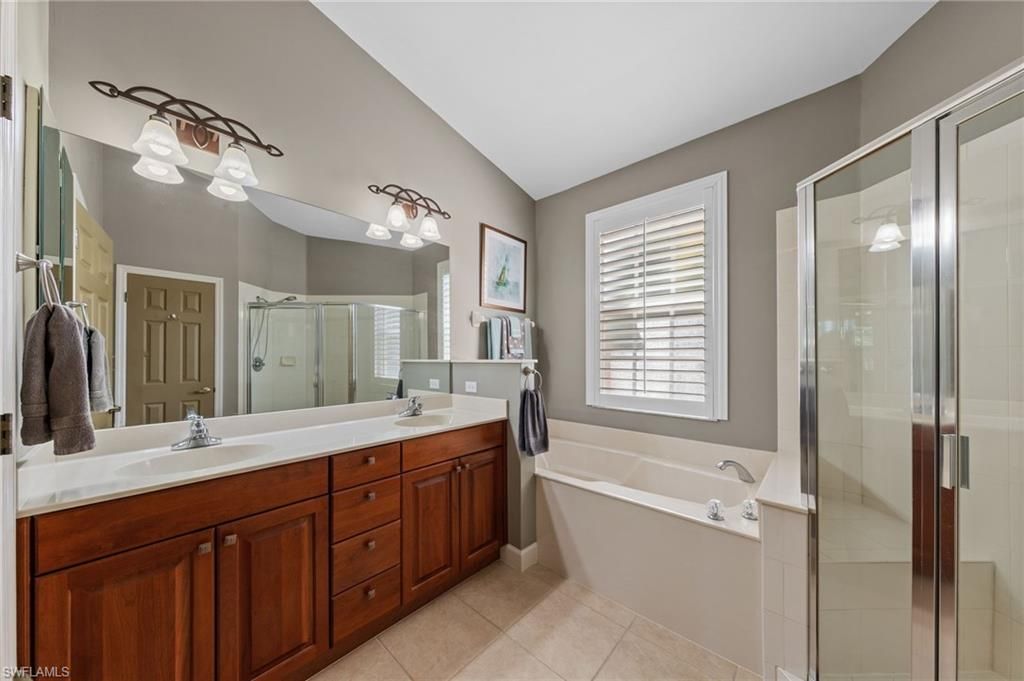 20231 Burnside Pl, Unit 402, Estero, FL 33928 Photo