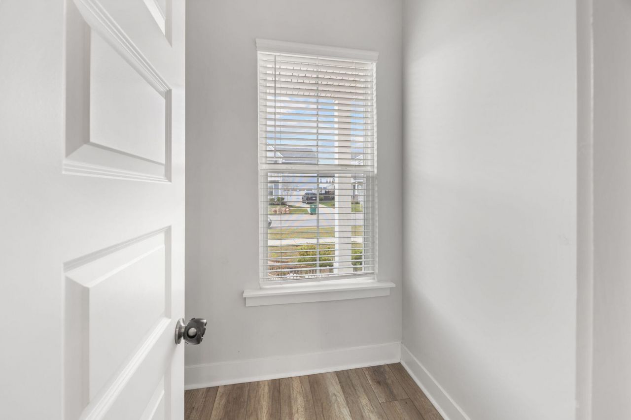 190 Helena Park Drive Photo 10