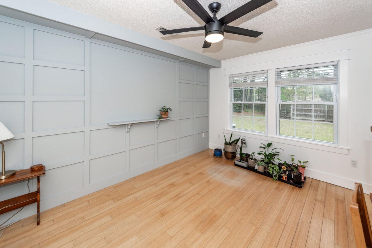 1201 Raptor Drive Photo 18