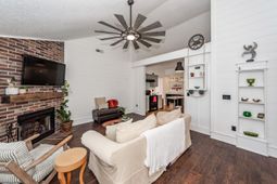 1201 Raptor Drive photo 4