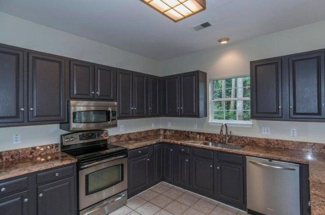 1178 W Park View Place Photo 4