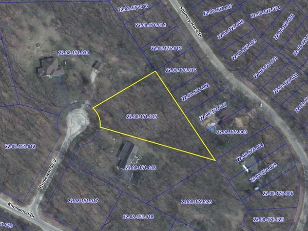 000 Bridlewood Circle , Dixon, IL 61021