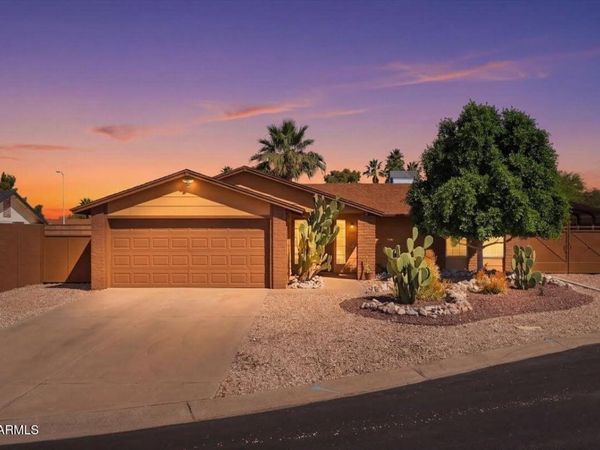 7546 E DULCIANA Circle, Mesa, AZ 85208