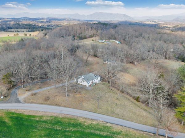 3770 Blue Ridge , Fincastle, VA 24090