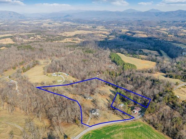 3770 Blue Ridge , Fincastle, VA 24090