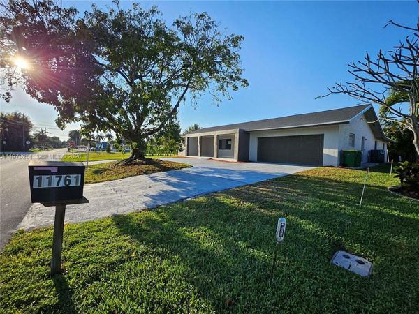 11761 NW 27th Ct , Plantation, FL 33323